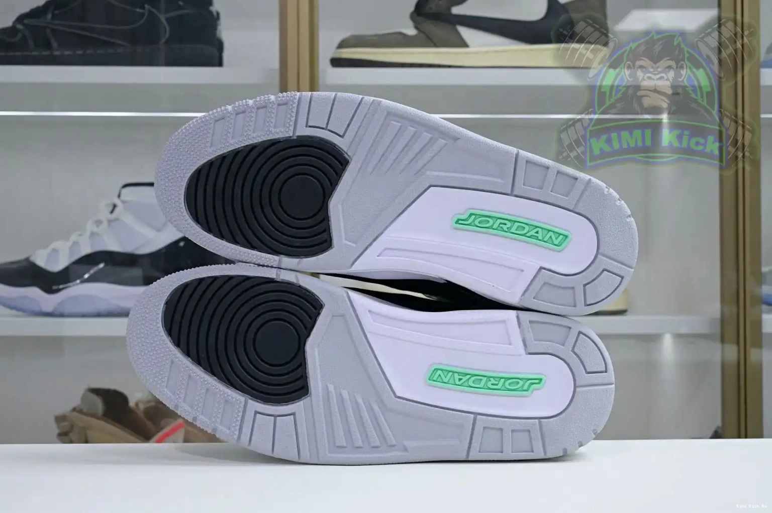 Air Jordan 3 Green Glow Kimikick 0405